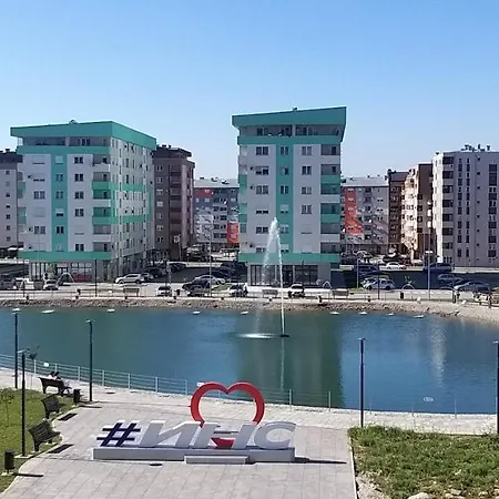 Jezero アパート